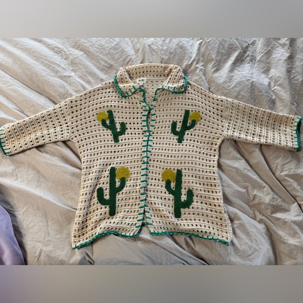 Bibi Edge Stitched Cactus Patch Sweater Crochet S… - image 3